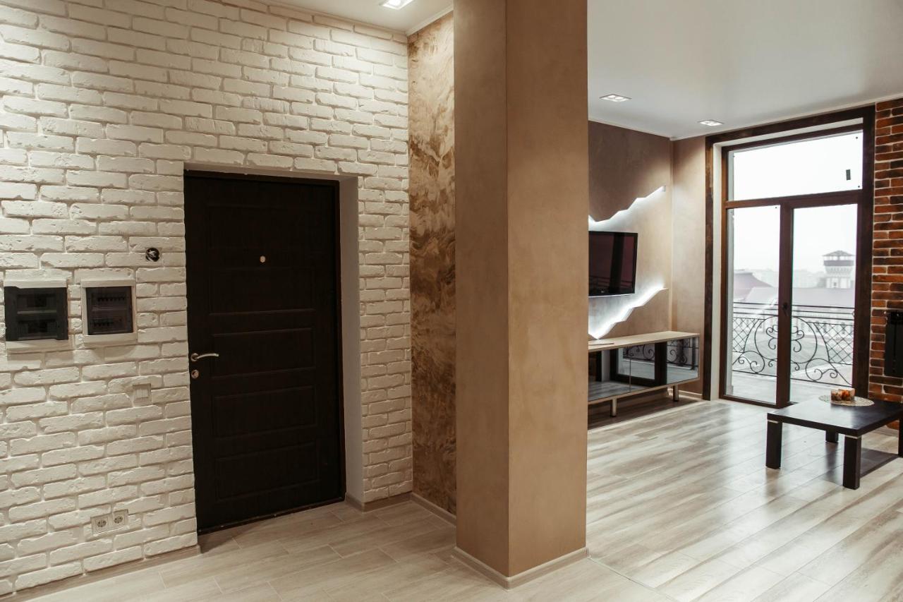 Апартаменты Центр Uman Square Apartment المظهر الخارجي الصورة