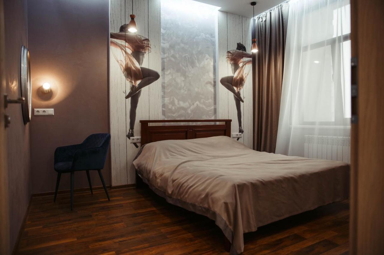 Апартаменты Центр Uman Square Apartment المظهر الخارجي الصورة