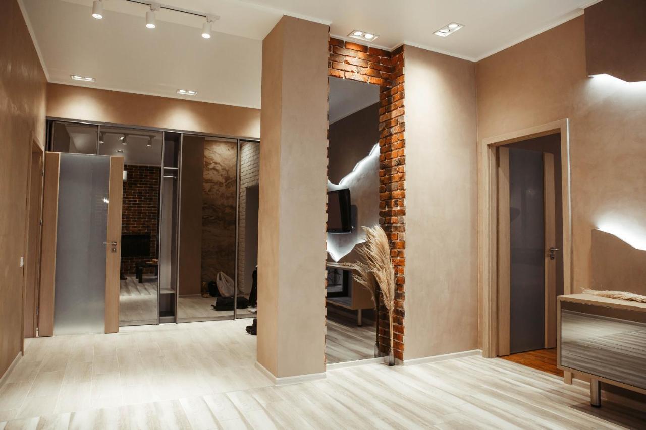 Апартаменты Центр Uman Square Apartment المظهر الخارجي الصورة